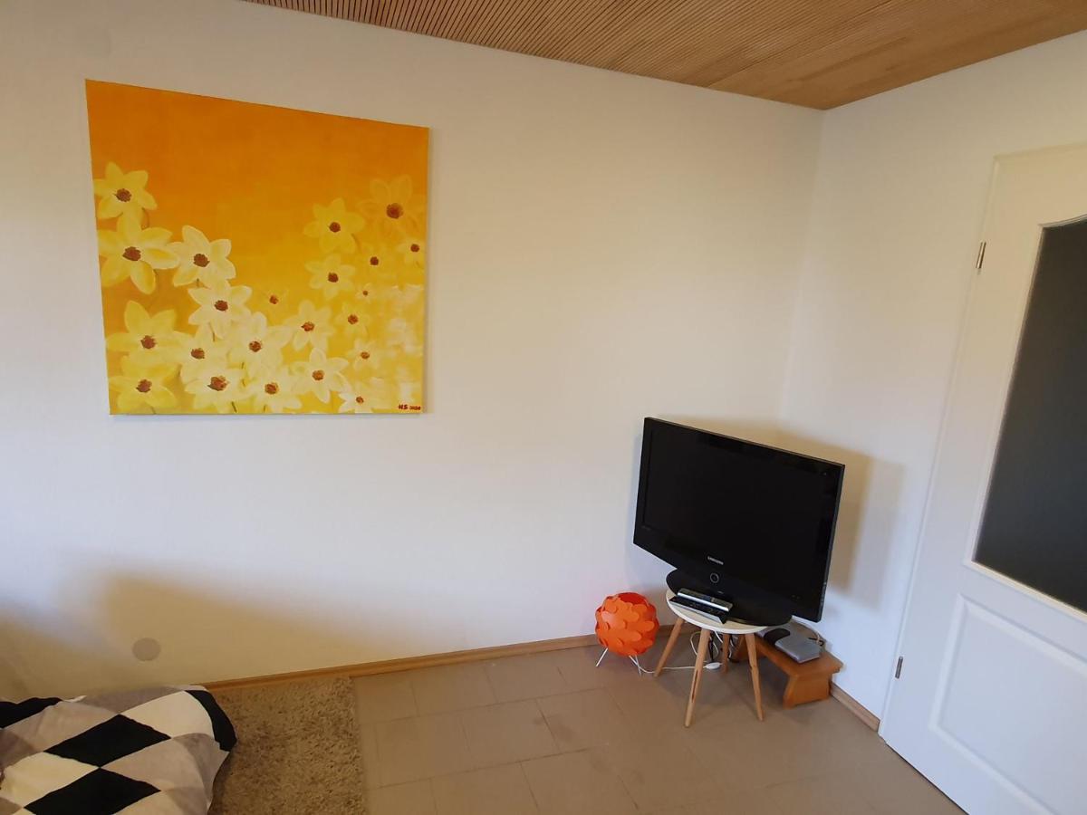 Haus Sonnenblume Apartment Weilheim Екстериор снимка